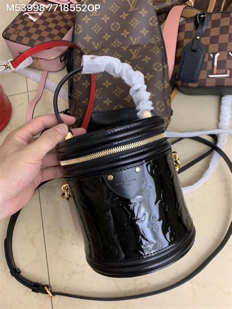 cylinder bag louis vuitton|More.